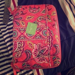 NWT Vera Bradley mini laptop/iPad case