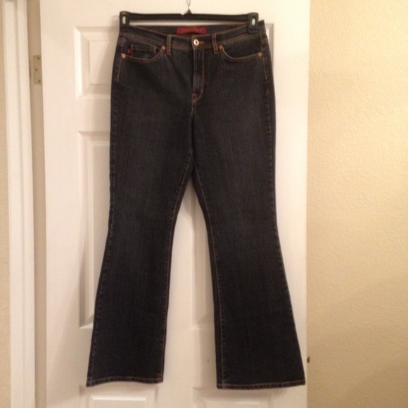 Dark Stone Wash denim