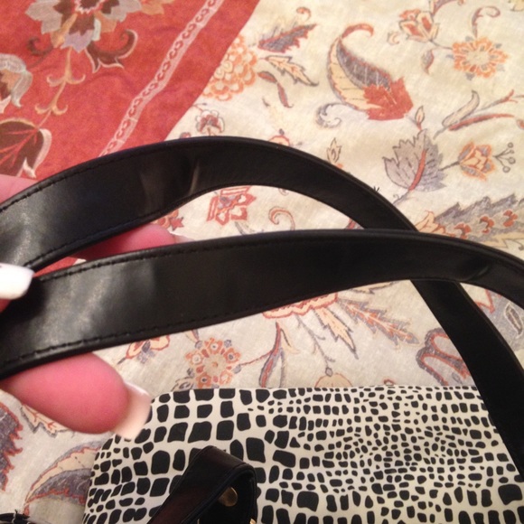Print Purse - Picture 4 of 4