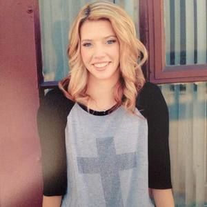 Meet your Posher, Zoe