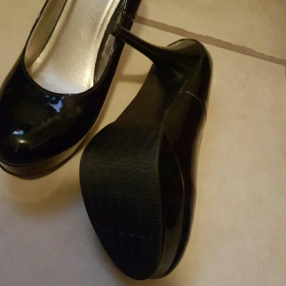 mossimo chunky heels