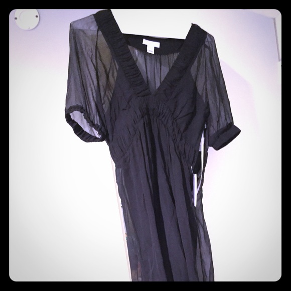 Vera Wang black dress