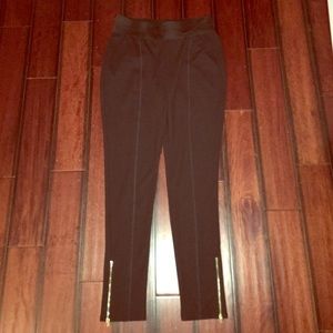 Ankle zip leggings