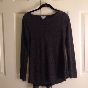 dark gray long sleeve t-shirt!