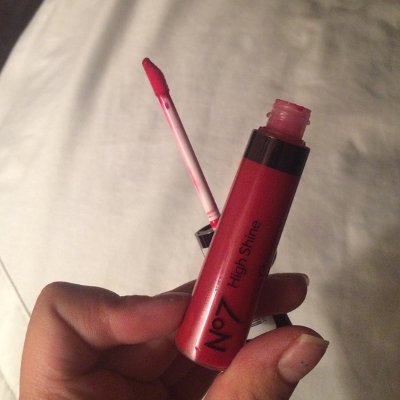 Lip Bundle - Picture 3 of 4