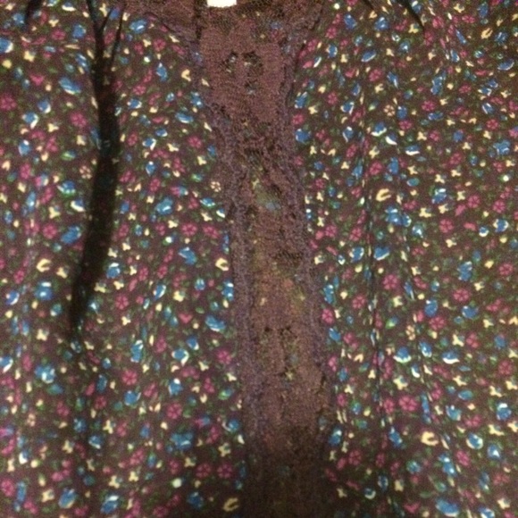 Size medium - Picture 2 of 3