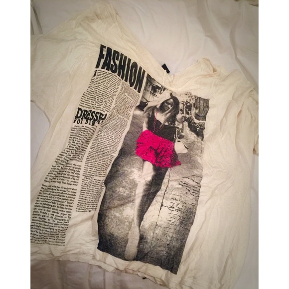 The Fashionista's Graphic Tee!