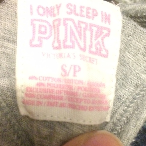 Size small - Picture 3 of 4