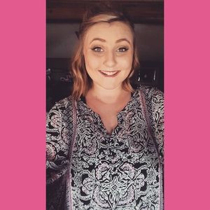 Meet your Posher, Tori