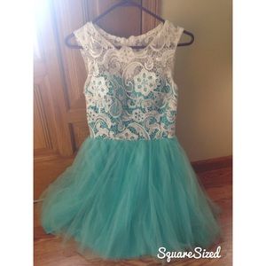 Vintage Dress. Special made on Etsy.com Size small