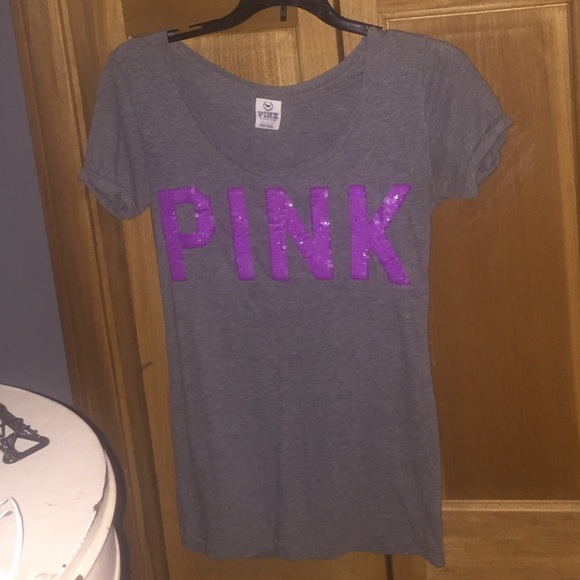 fitted PINK tee