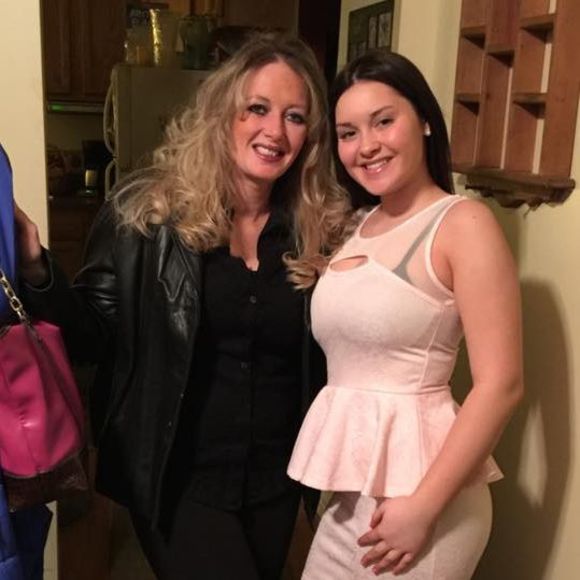 Meet your Posher, Faith - Picture 1 of 1