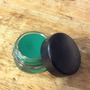 MAC chromaline eye gel in landscape green