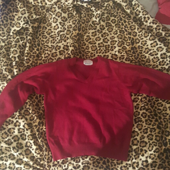 Cashmere snug fit sweater