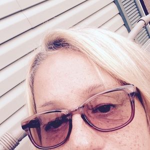 Meet your Posher, Colleen