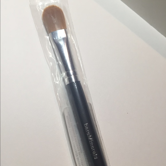 bareMinerals Concealer Brush