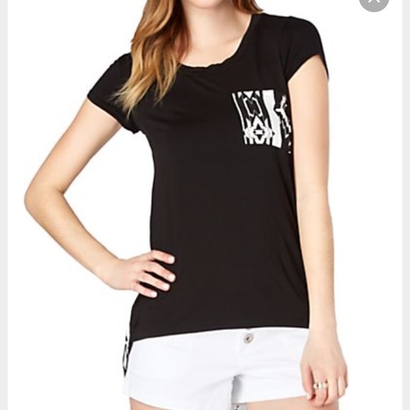 🎀rue 21 Aztec pocket tshirt🎀