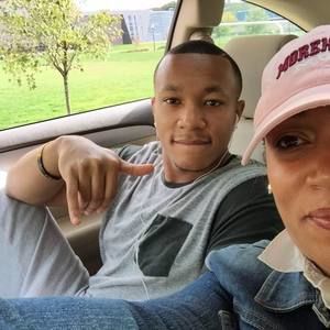 Meet your Posher, Latisha