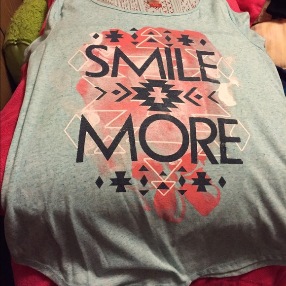 Smile more tee shirt
