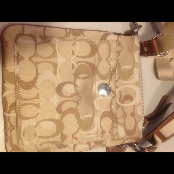Coach bag - Picture 1 of 1