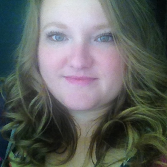 Meet your Posher, Jillian