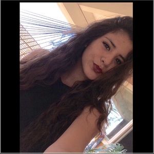 Meet your Posher, Amber