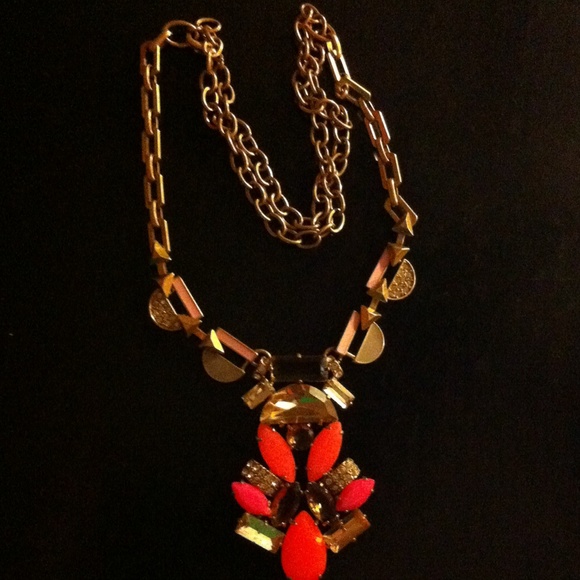 Pop Geo pendant necklace