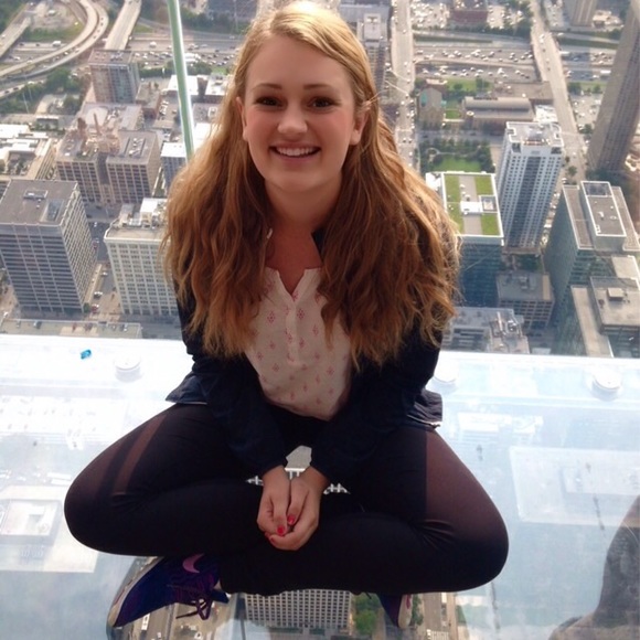 Meet your Posher, Lily - Picture 1 of 1