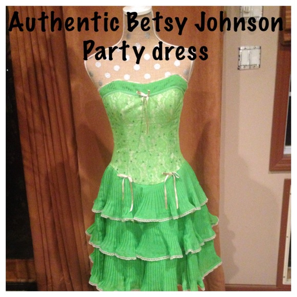 Authentic Betsy Johnson dress