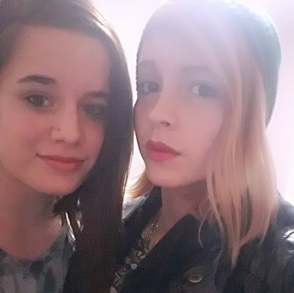 Meet your Posher, Alexus