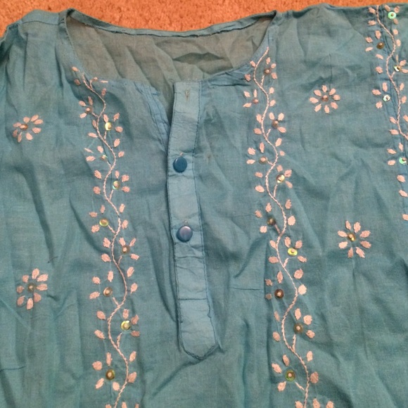 Turquoise beaded blouse Indian inspired - Picture 3 of 4