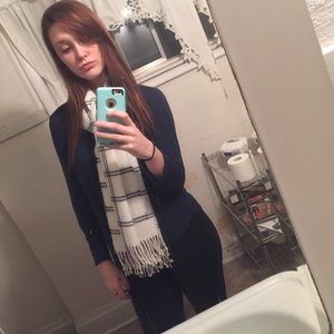 Meet your Posher, Bridgette