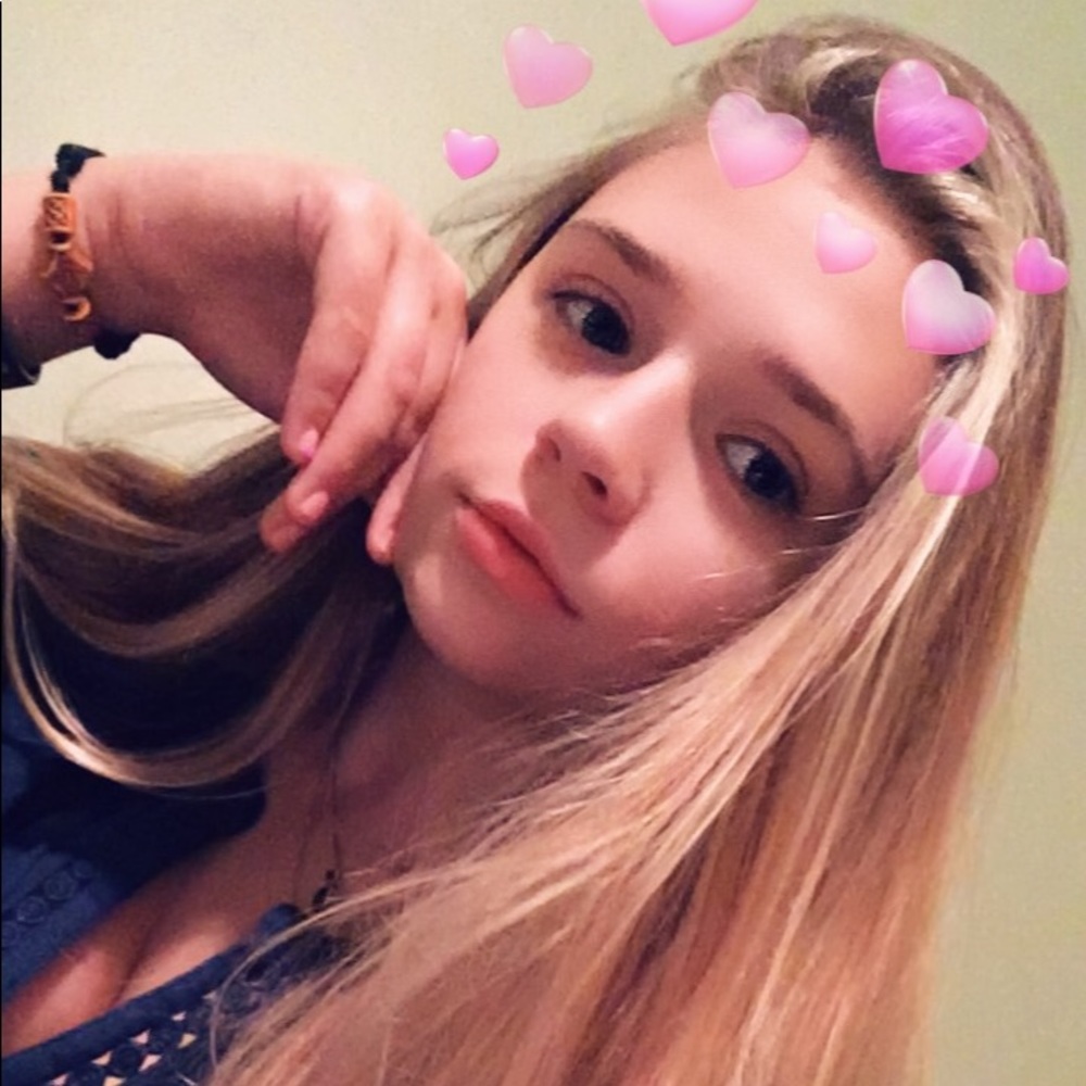 Meet your Posher, Mya