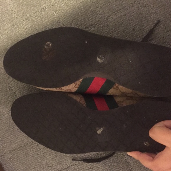 Men Gucci sneakers - Picture 3 of 4