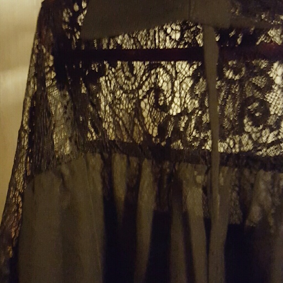 Shirt - Picture 4 of 4