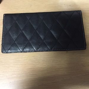 🆕LARGE BLACK CHECKBOOK HOLDER