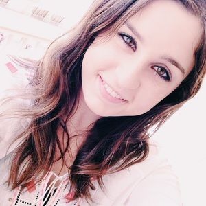 Meet your Posher, Kaitlyn