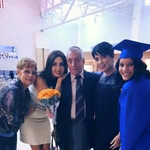 Meet your Posher, Claudia