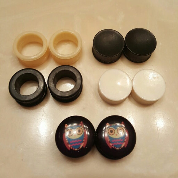 3/4" (19mm) Assorted Pair Plugs