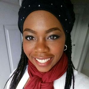 Meet your Posher, Monique