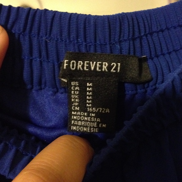 Forever 21 dark blue Skirt! - Picture 3 of 3