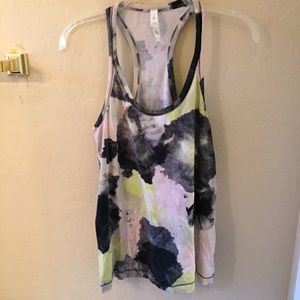 Bundle listing: Lululemon jacket, tank, and bra