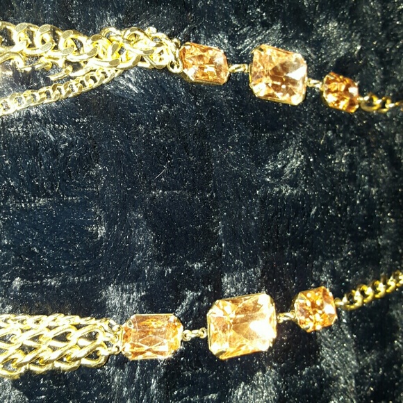 Jewelry - Picture 4 of 4