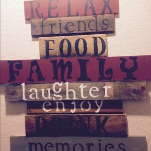 Meet your Posher, Laurie