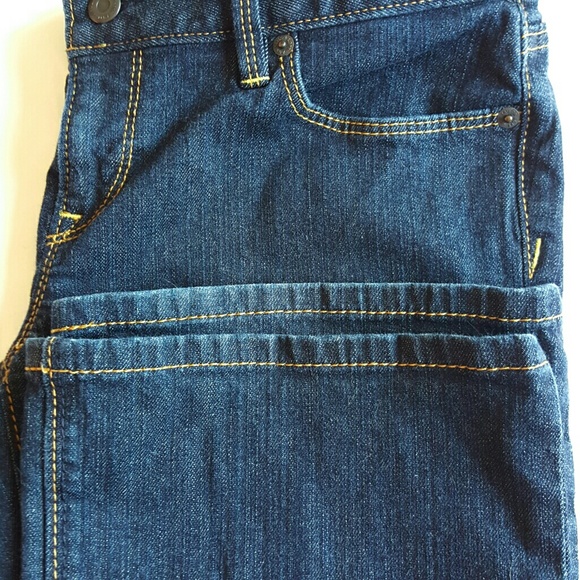 LOFT Curvy Boot Cut Jeans - Picture 3 of 4