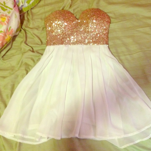 Gold/white homecoming dress