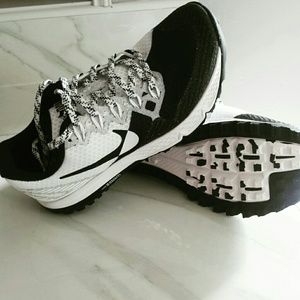 Nike dos SALE