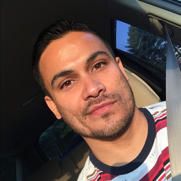 Meet your Posher, Richard - Picture 1 of 1