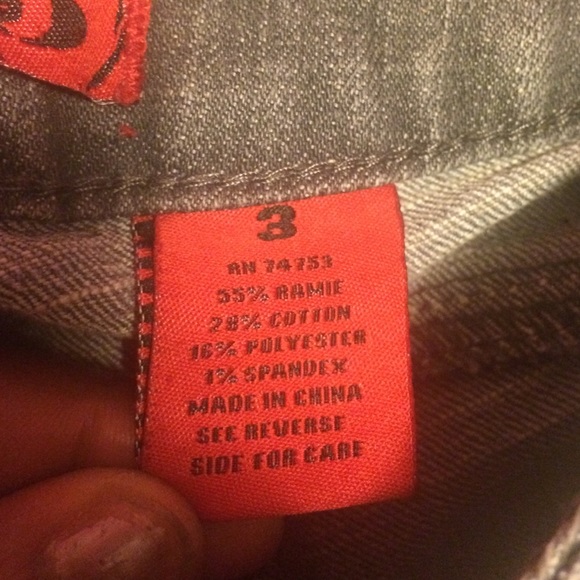 ✨✨SOLD✨✨ - Picture 2 of 4