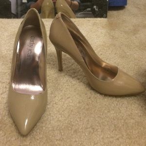 Beige 4 inch heels
